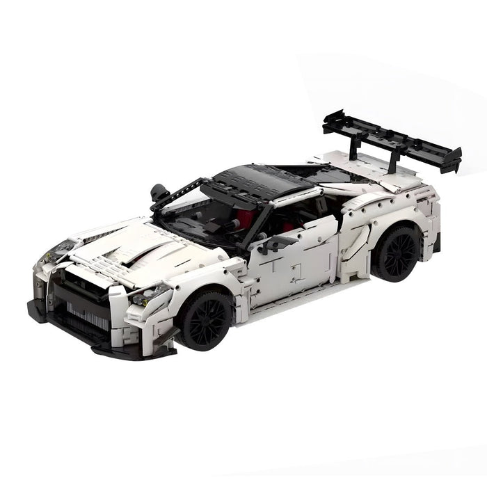 1/8 Scale Nissan GTR - R35 Sports Car Tech Building Blocks - LesDiy - Red White