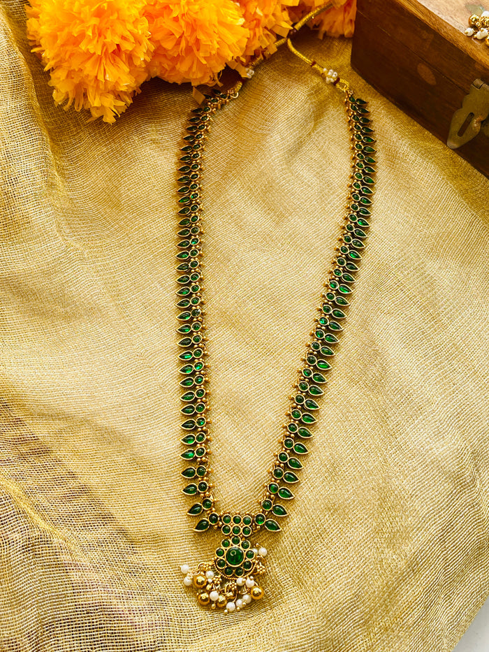 Adorable Emerald Leaf Haram