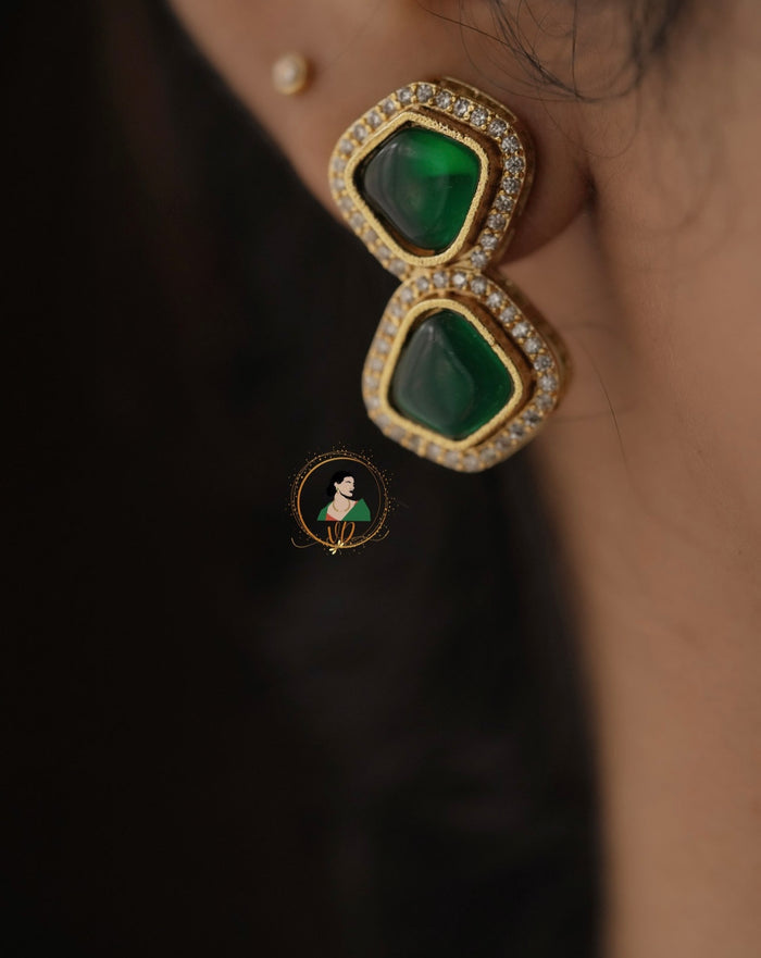 Antique Emerald Stone Necklace Set