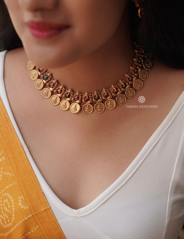Antique Finish Kemp Stone Coin Necklace