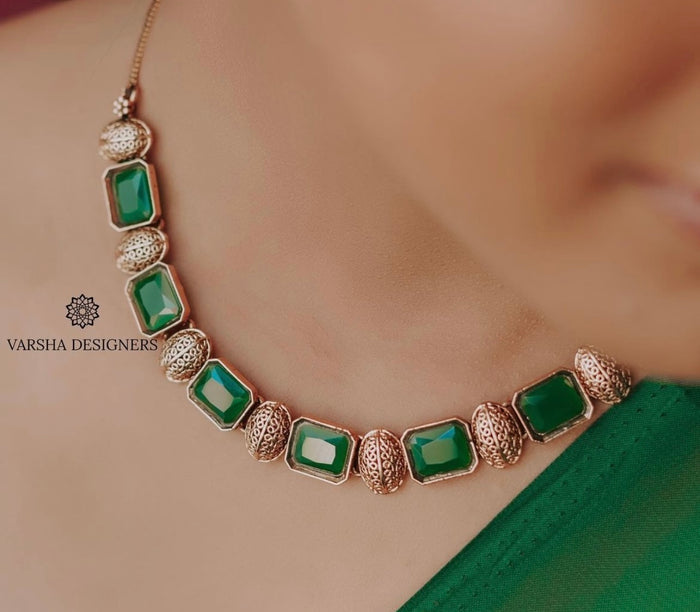 Antique Green Stone Necklace Set