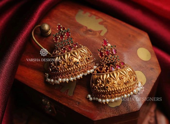 Antique Half Chaandbaali Jhumkas