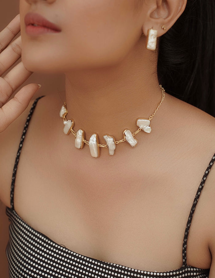 Baroque Pearl Choker Set