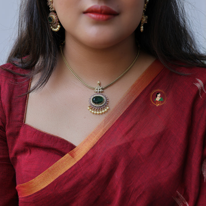 Brilliant Emerald Necklace