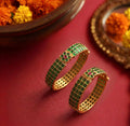 Emerald Floral Kemp Kada / Bangles