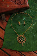 Floral Emerald Pendant Chain