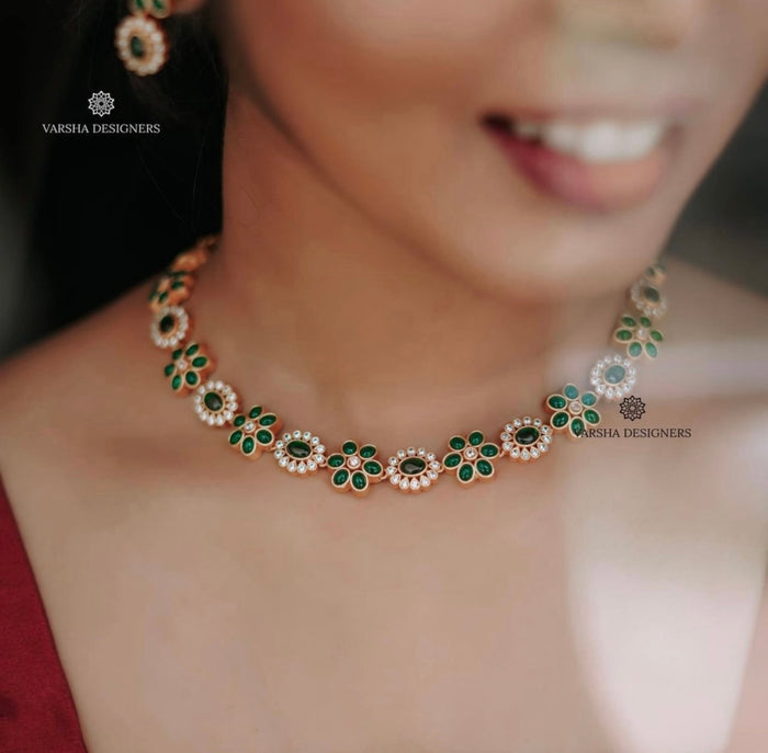 Floral Green & White Stone Necklace