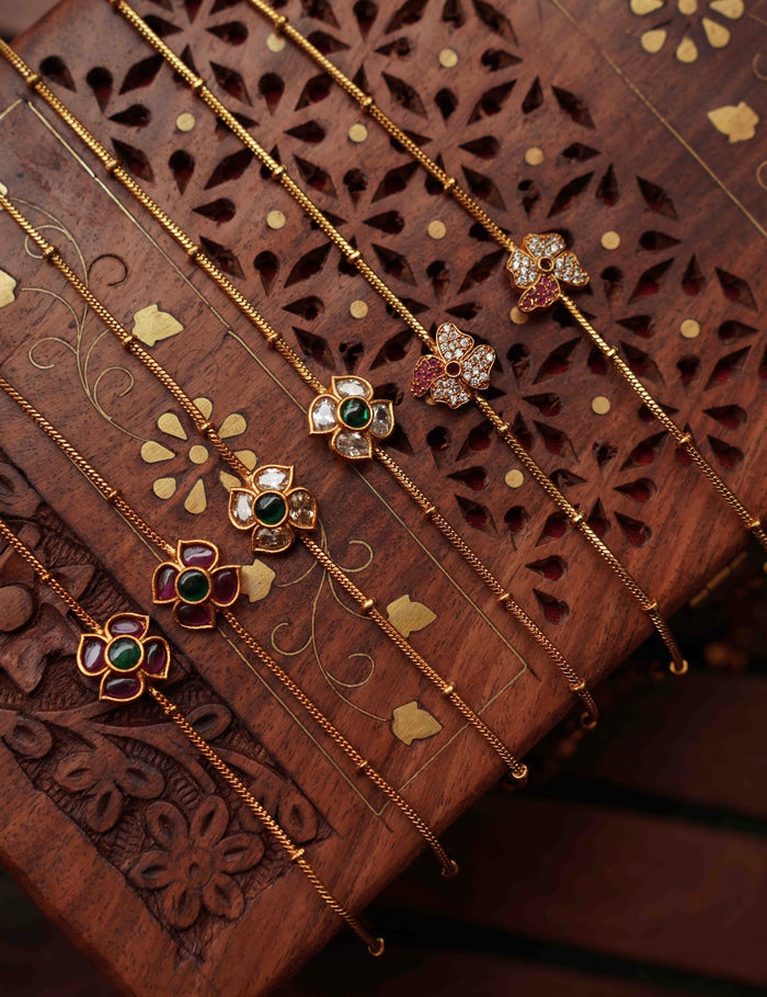 Floral Kemp Stone Anklets