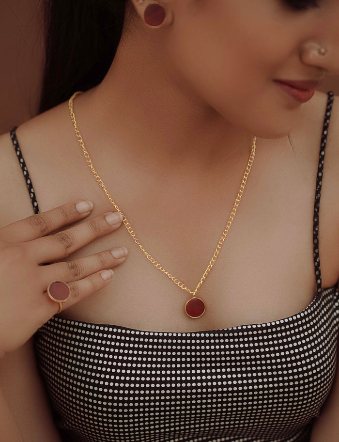 Gold Finish Chain & Pendant Combo