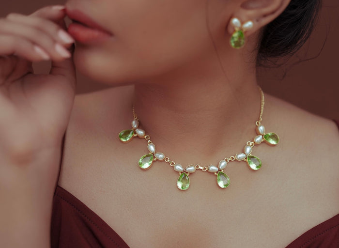 Gold Finish Pastel Green & Pearl Necklace Set