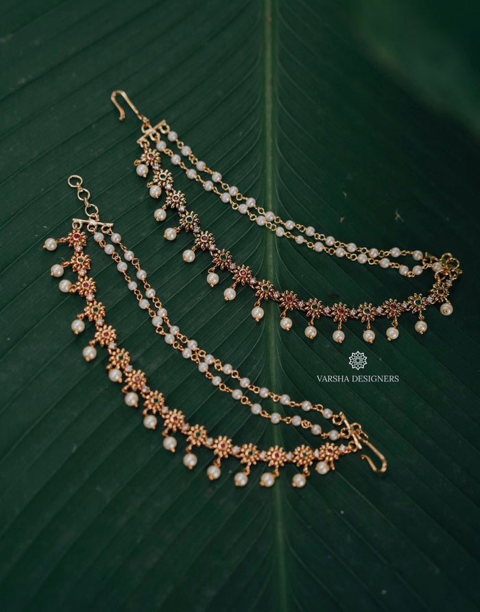 Gold Look Floral Pearl Earchains