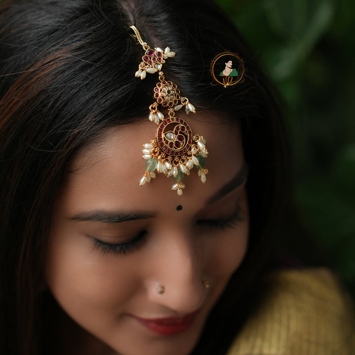Gold Look Kemp Maang Tikka