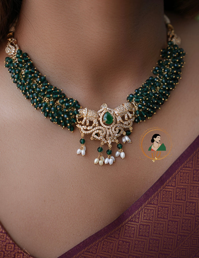 Gorgeous Emerald Beads Necklace Set