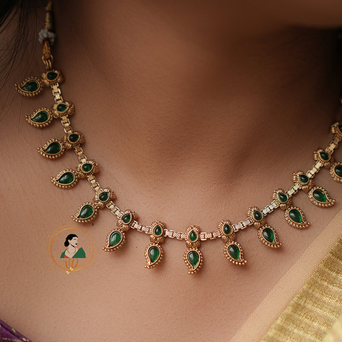 Mango Emerald Necklace Set