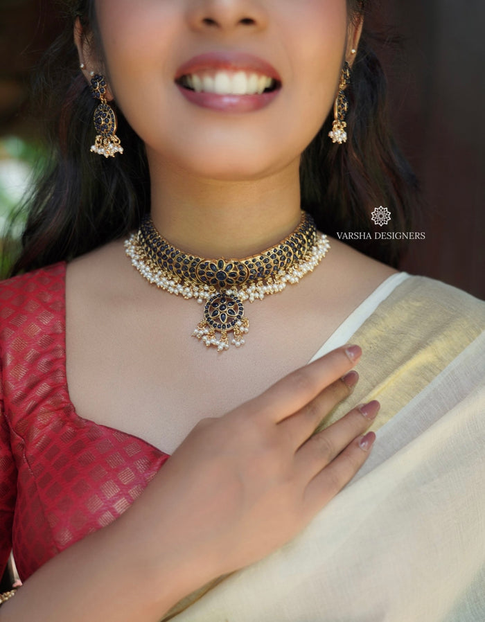 Luxurious Sapphire Stone Kemp Choker