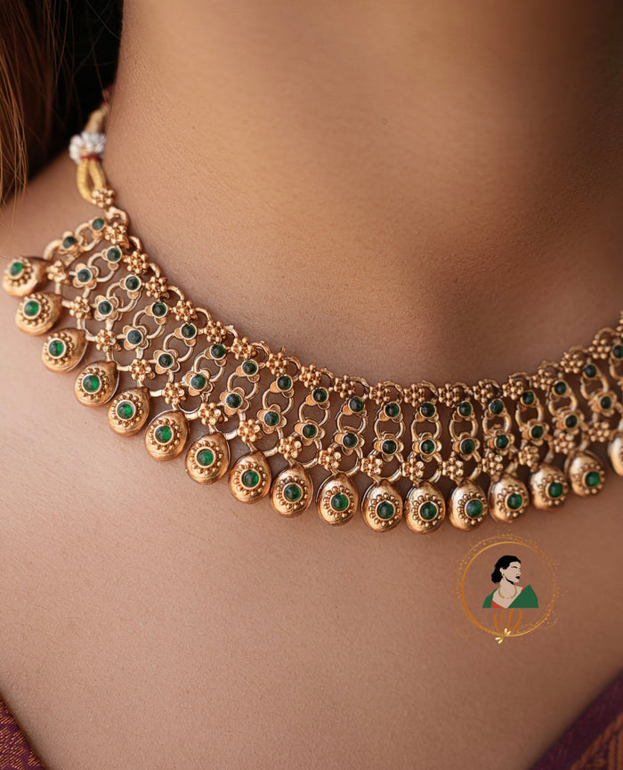 Matte Finish Emerald Stone Necklace