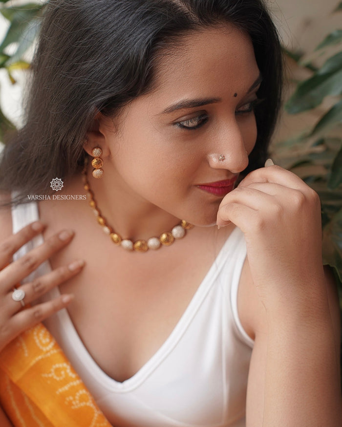Matte Finish White Stone Necklace Set