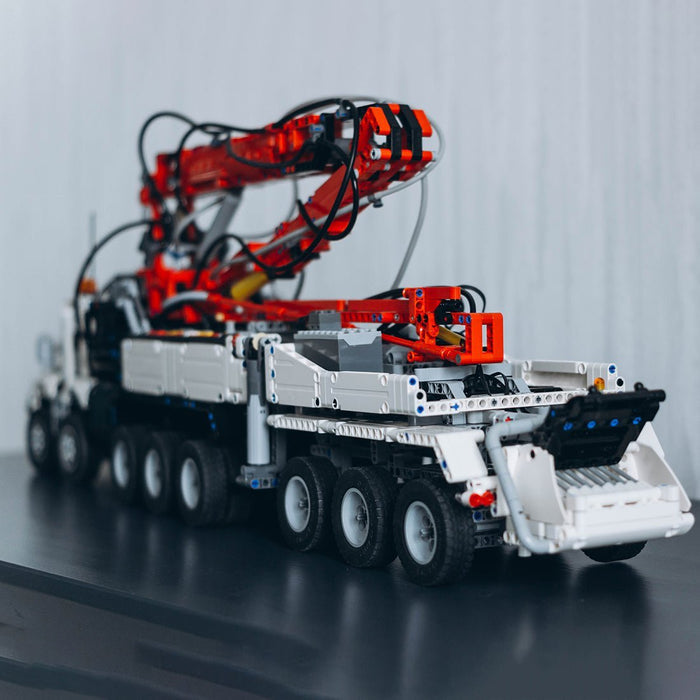 MOC - 105070Kenworth C500B + Putzmeister M70 Building Blocks - LesDiy -