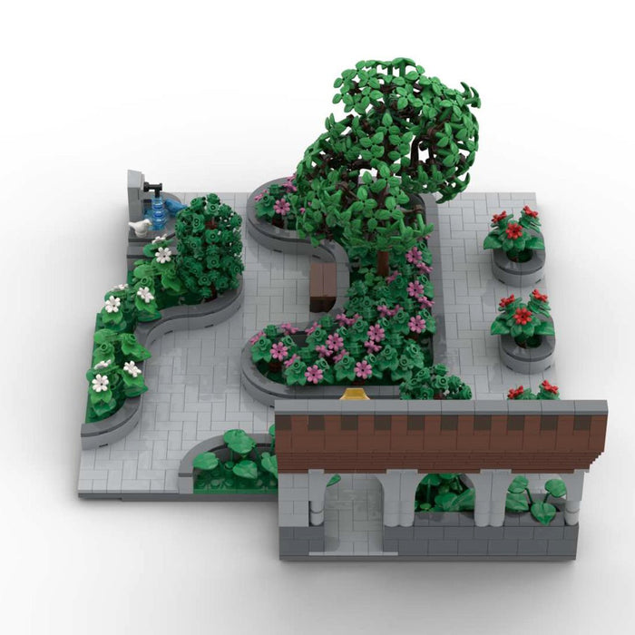 MOC - 131263 H20 Palace Courtyard with park - LesDiy -