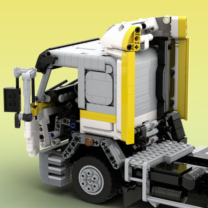 MOC - 153173 SK 1748 and Wing Body Trailer - LesDiy -