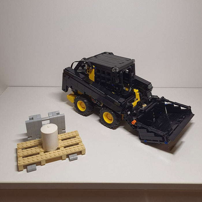 MOC - 194001 John Deere Skid Steer Loader 332G - LesDiy -