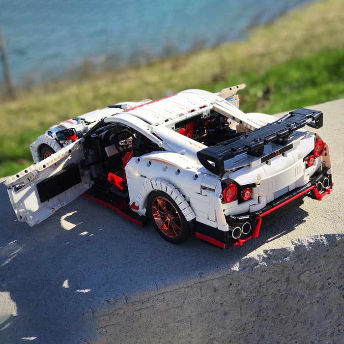 MOC - 25326 Nissan GT - R - Dynamic - LesDiy -