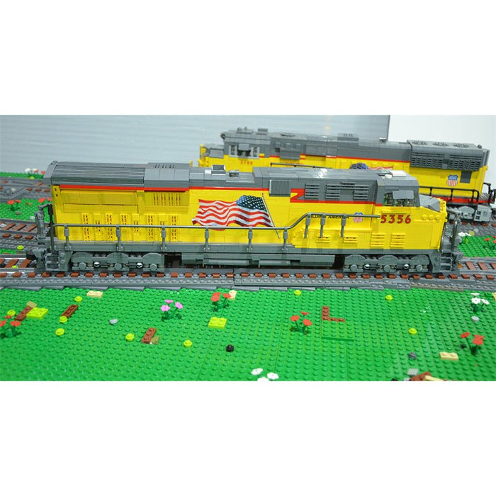 MOC - 36031 Union Pacific ES44AC - LesDiy - MOC -