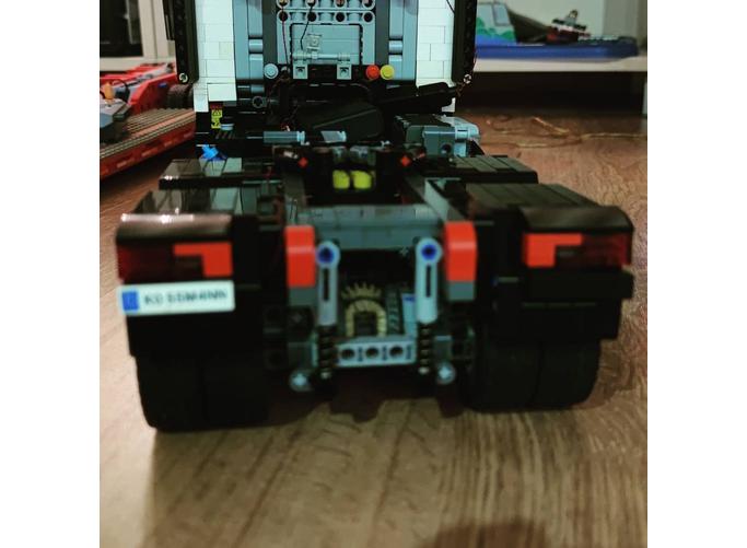 MOC - 80123 Truck Model - LesDiy - Crane -