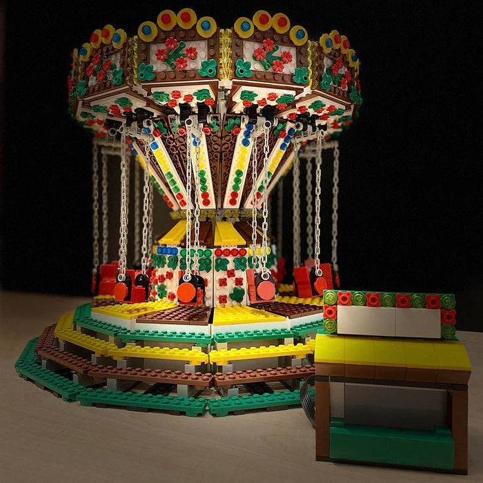 MOC Christmas Chained Carousel - LesDiy -