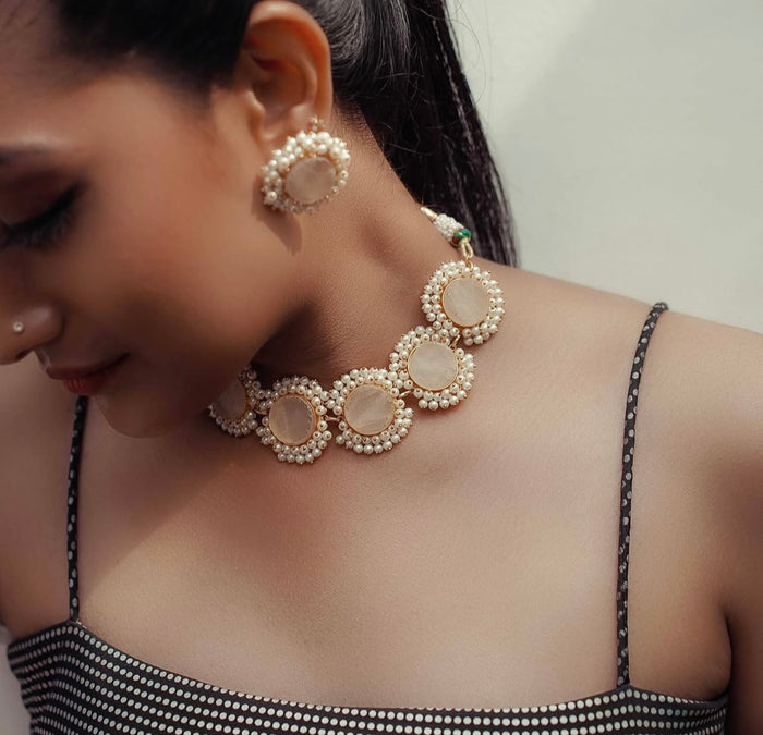 Natural Stone Fresh Water Pearls Choker