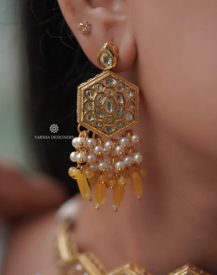 Perfect Kundan Choker For Haldi