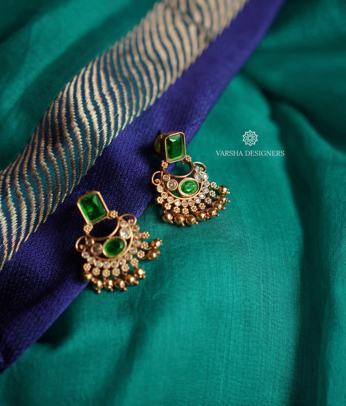 Rich Emeralds Stone Necklace