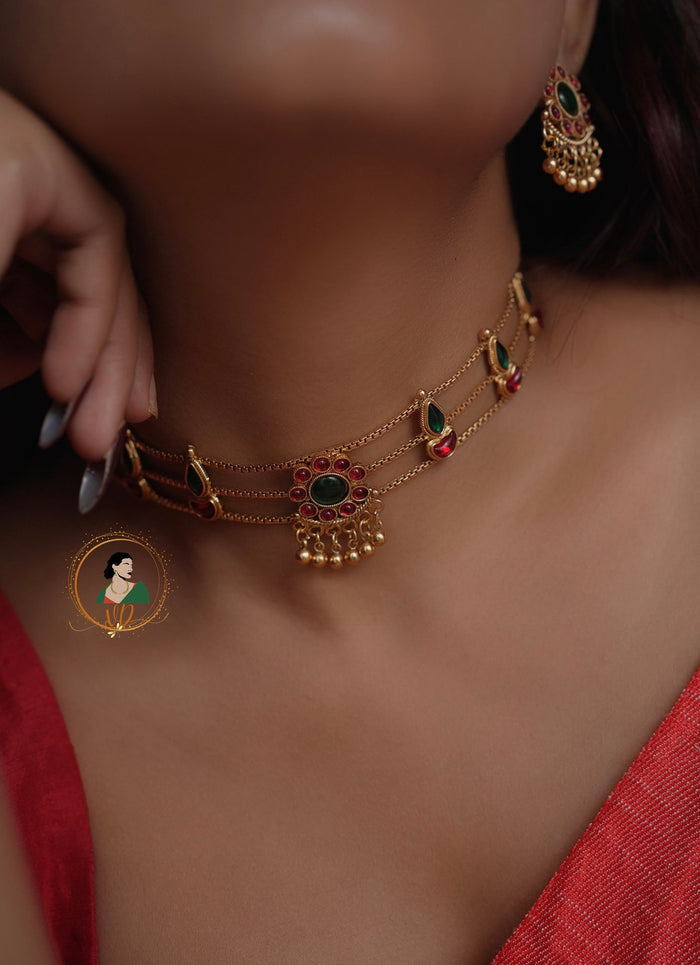 Simple Floral Stone Choker Set