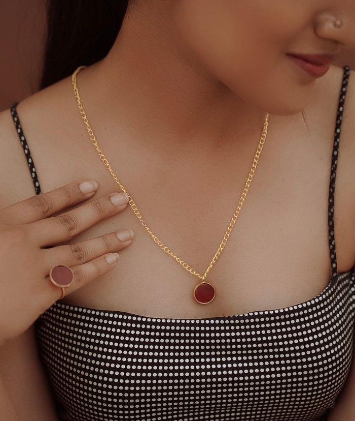 Thin Chain Raw Stone Necklace