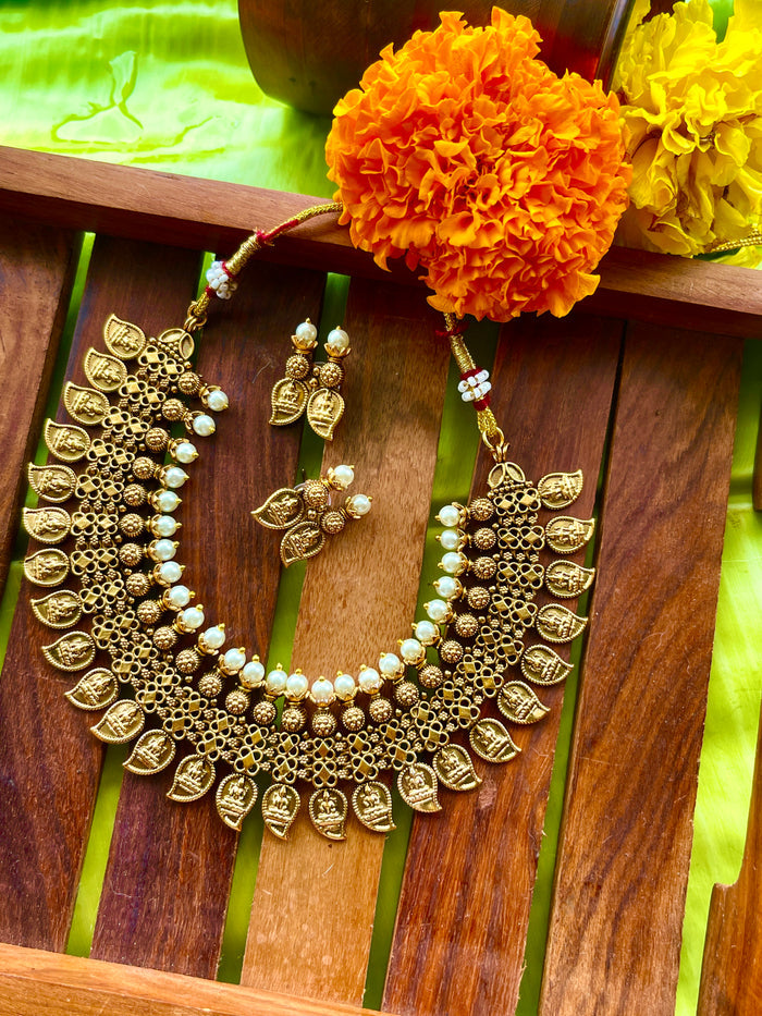 Traditional Antique Mango Necklace Set