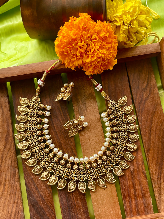 Traditional Antique Mango Necklace Set