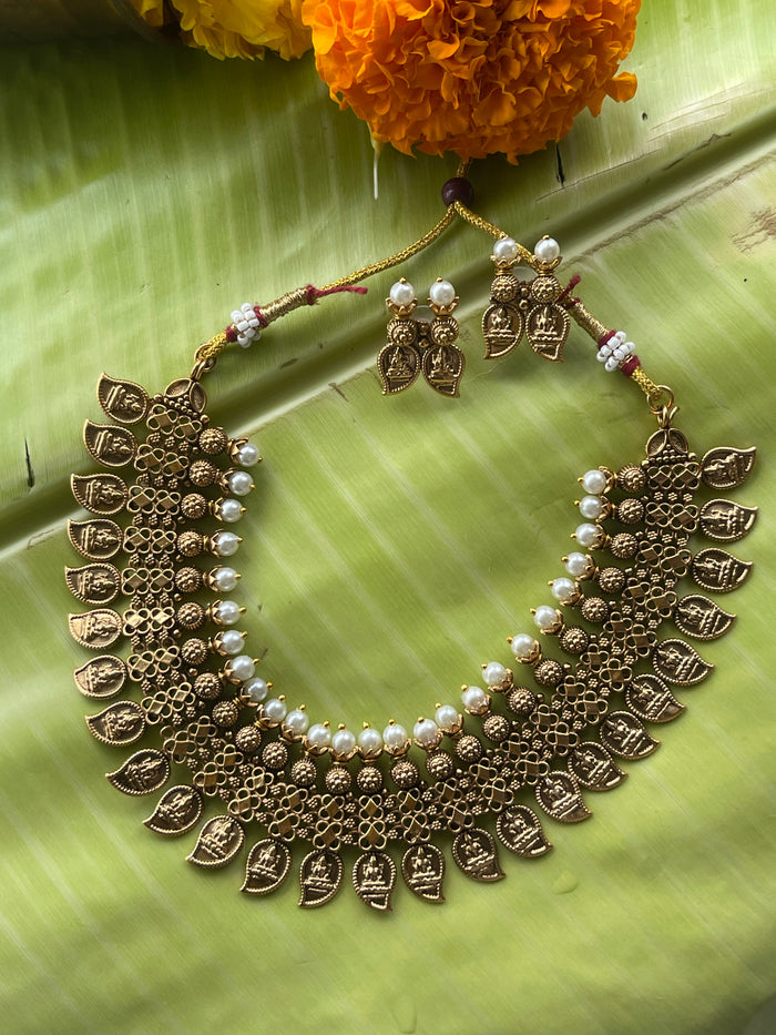 Traditional Antique Mango Necklace Set