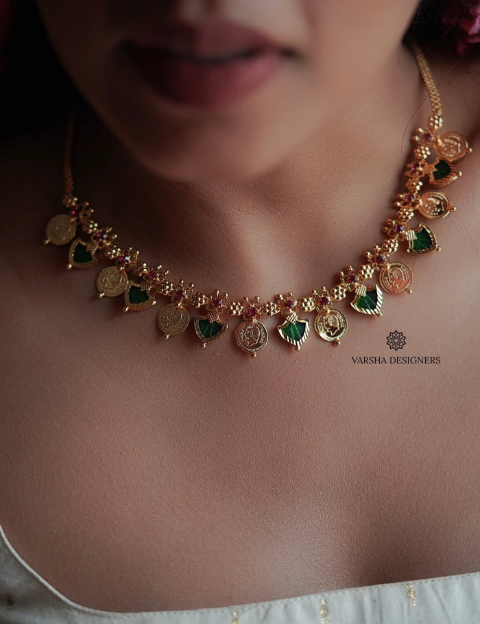 Traditional Gold Look Palakka Kaasumaala