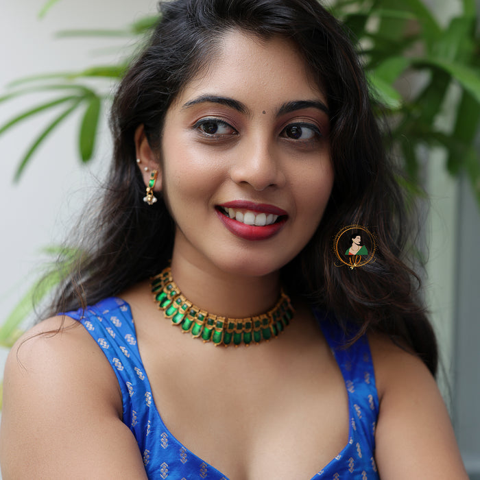 Traditional Kerala Emerald Choker