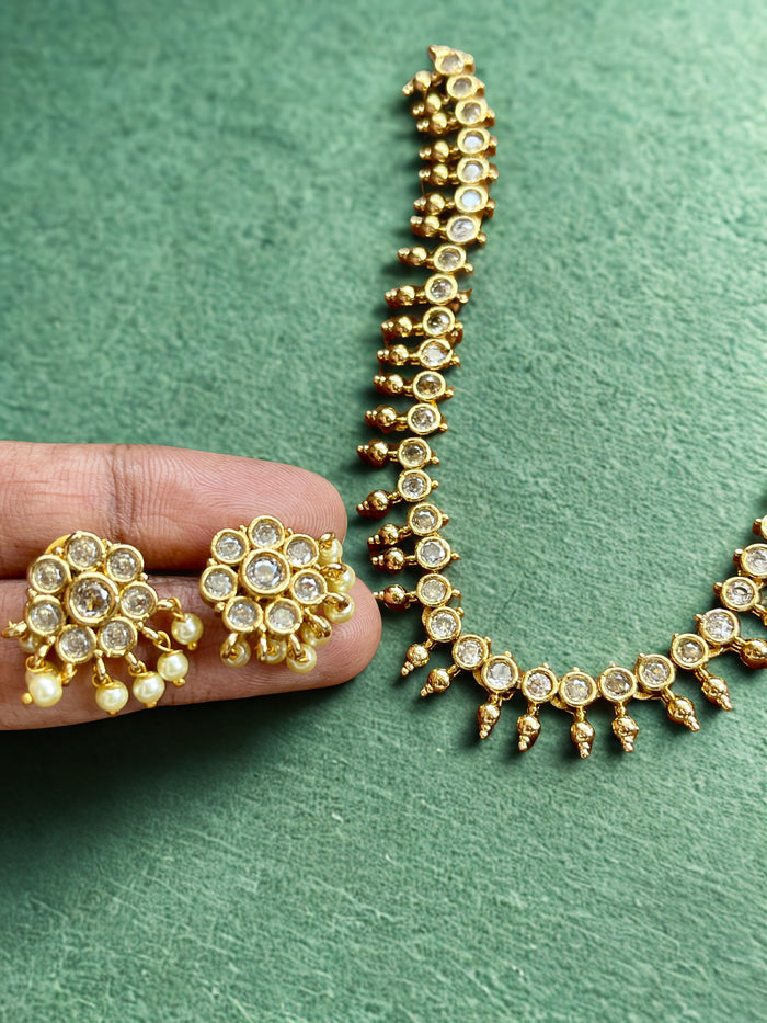 White Stone Necklace Set