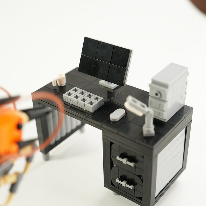 Working Shrimp Man Plus Building Blocks - LesDiy -