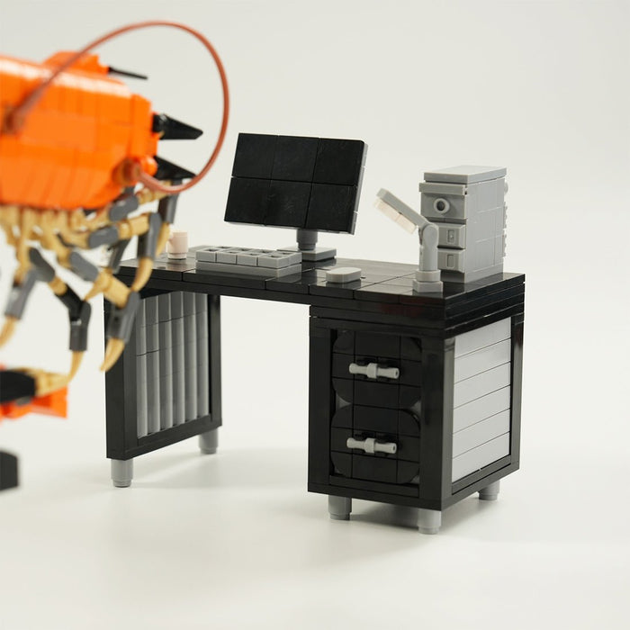 Working Shrimp Man Plus Building Blocks - LesDiy -